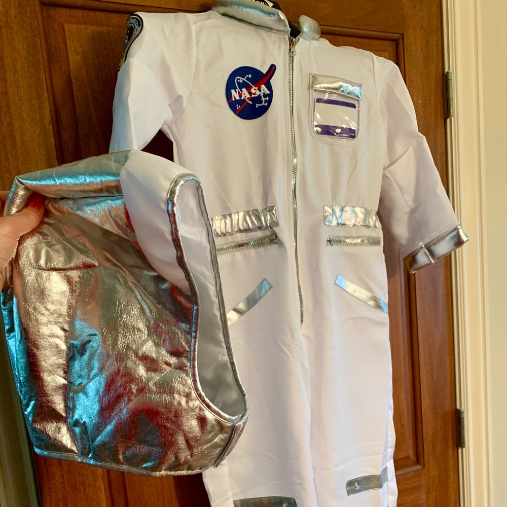 *SOLD!* Youth Astronaut costume